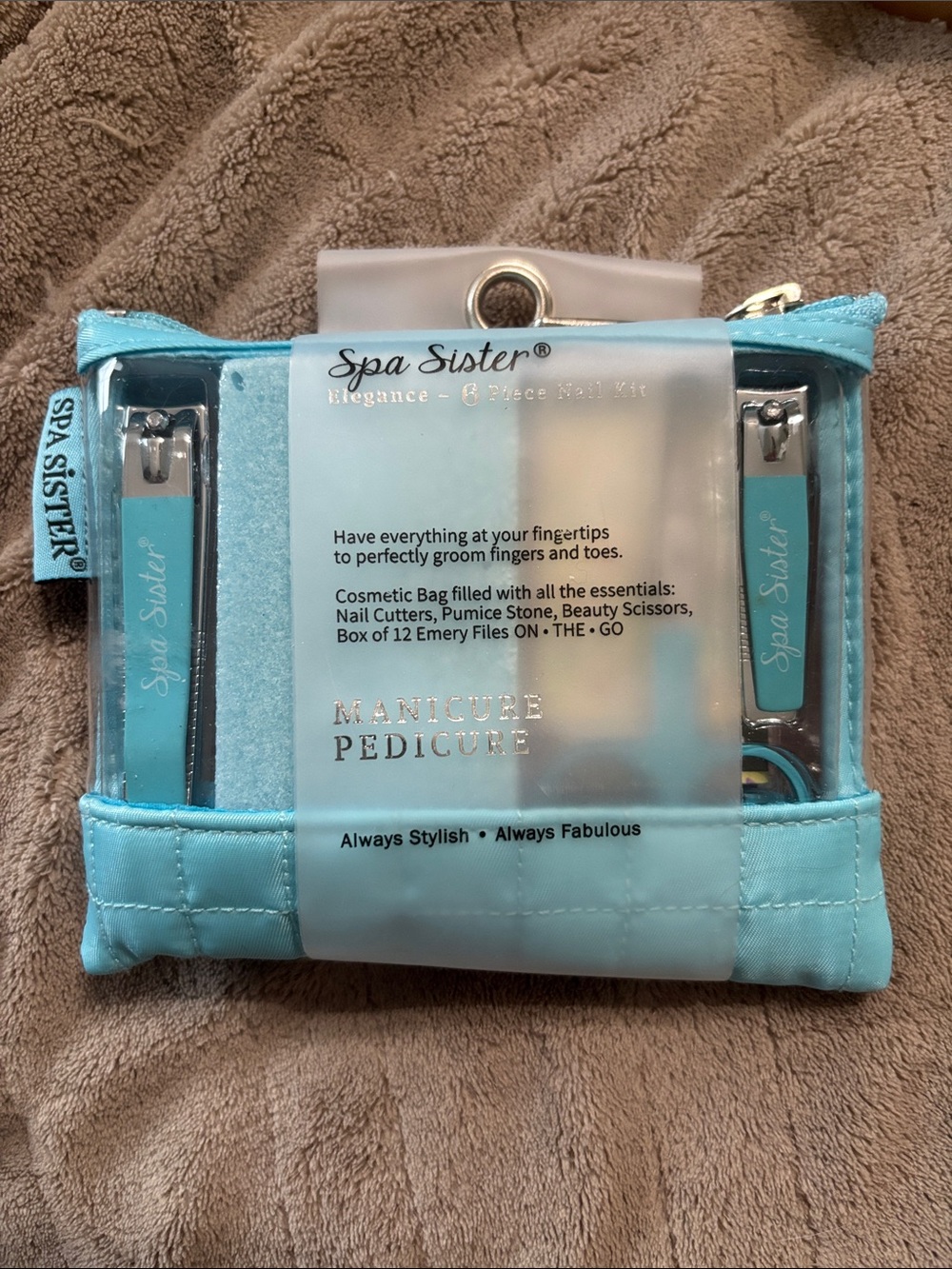 Women’s Manicure & Pedicure Kit